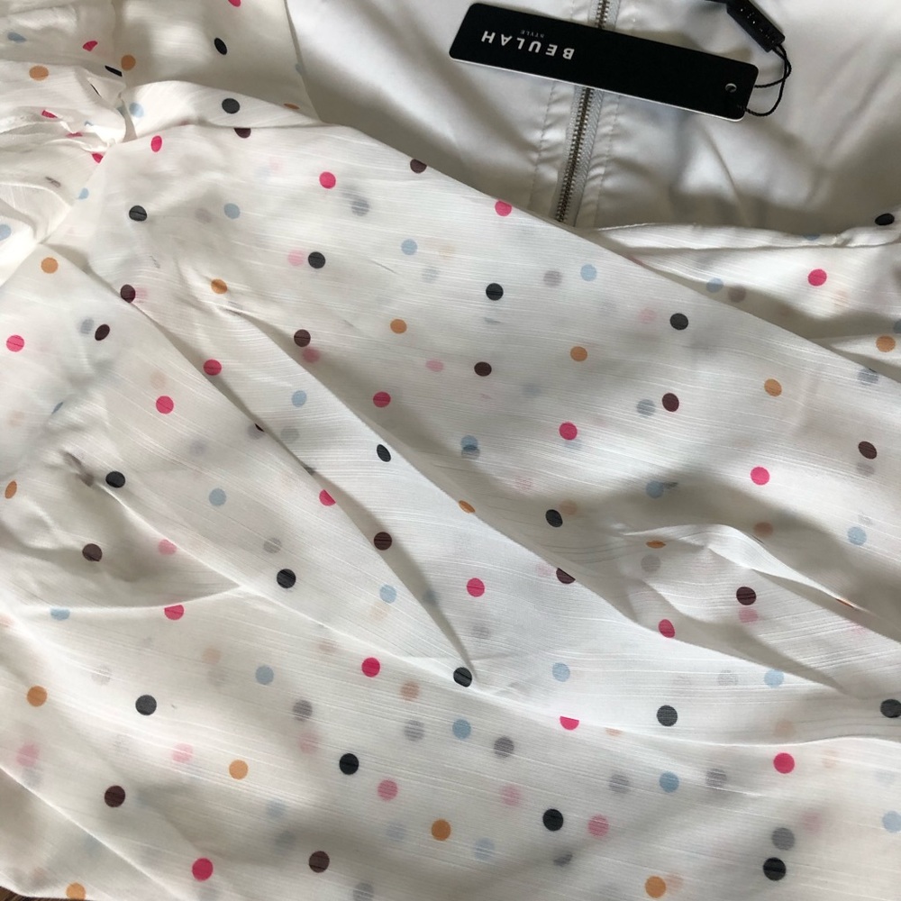 BEULAH-NWT LG Ruffled Polka Dot Blouse - Picture 5 of 8